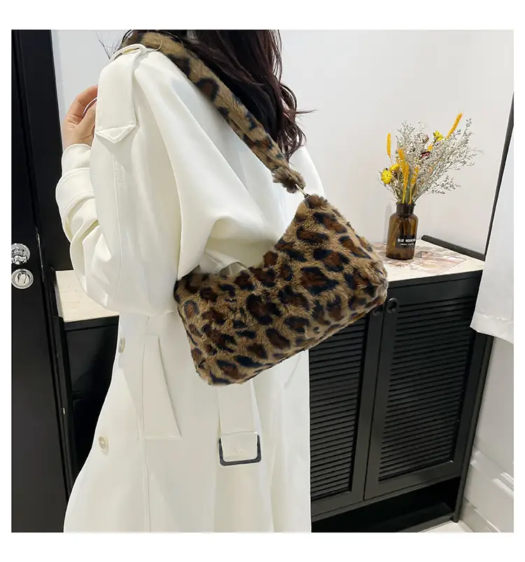 Leopard Print Plush Shoulder Bag Women 2024 — feature 18