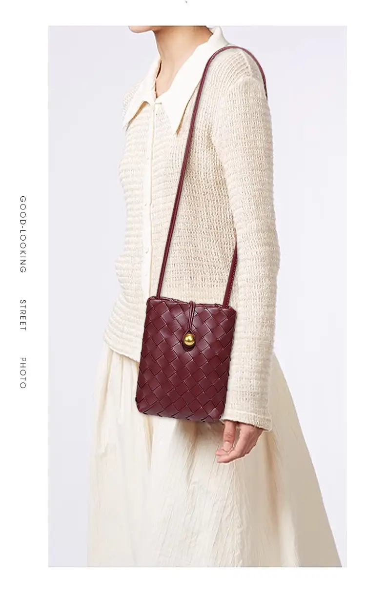 Retro Woven Phone Bag for Women Brown Crossbody — feature 7