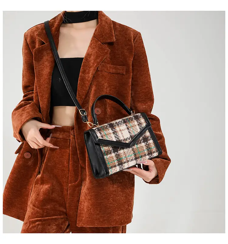 Retro Plaid Shoulder Bag 2024 Autumn Fashion — feature 19