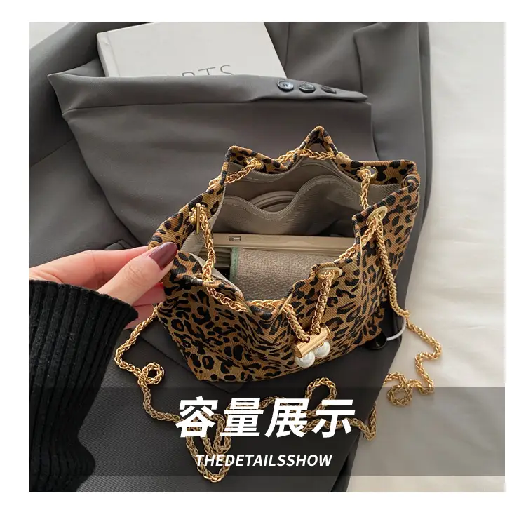 Leopard Print Bucket Bags Women's Crossbody Shoulder Bag — feature 6