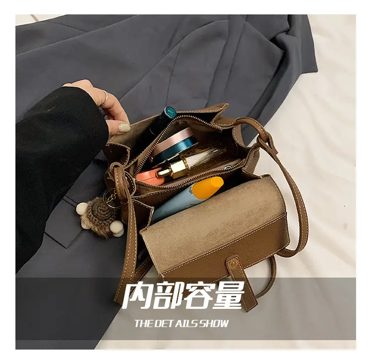 Small Square Black Leather Shoulder Bag for Women — feature 10