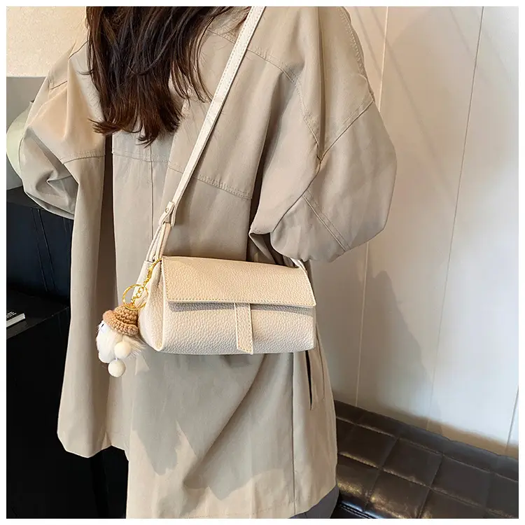 Small Square Black Leather Shoulder Bag for Women — feature 21