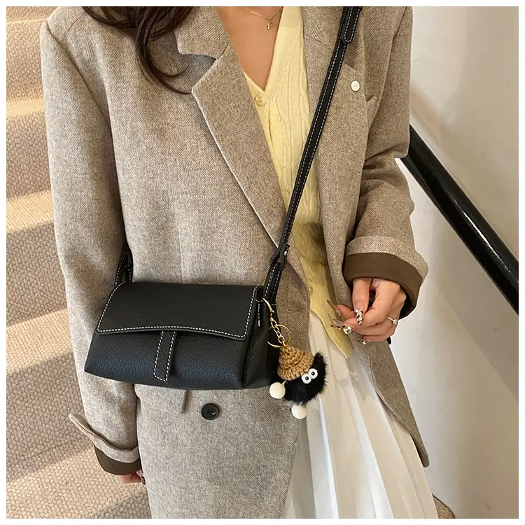 Small Square Black Leather Shoulder Bag for Women — feature 35