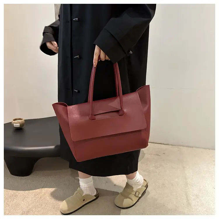 White Large Capacity Shoulder Bag for Women — feature 15