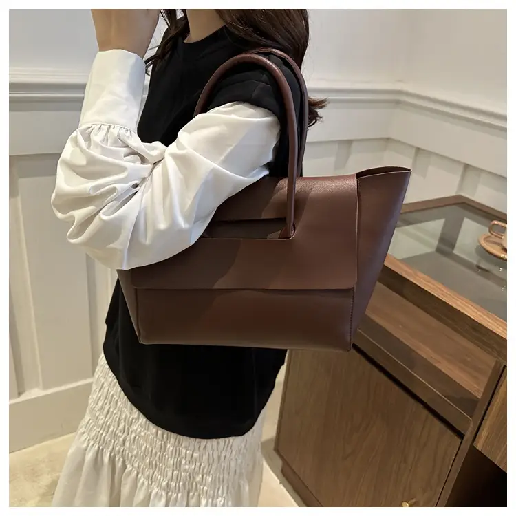 White Large Capacity Shoulder Bag for Women — feature 21