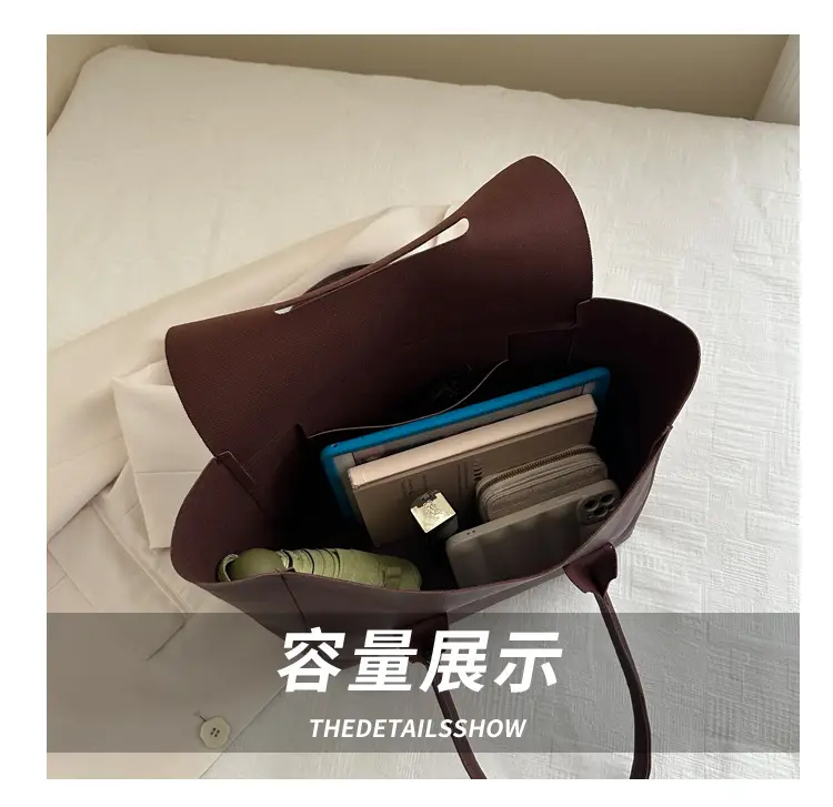 White Large Capacity Shoulder Bag for Women — feature 6
