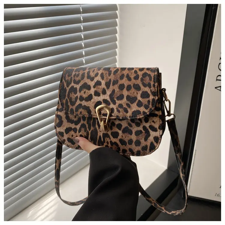 Leopard Print Shoulder Bag 2024 Autumn Winter New Korean Style — feature 9