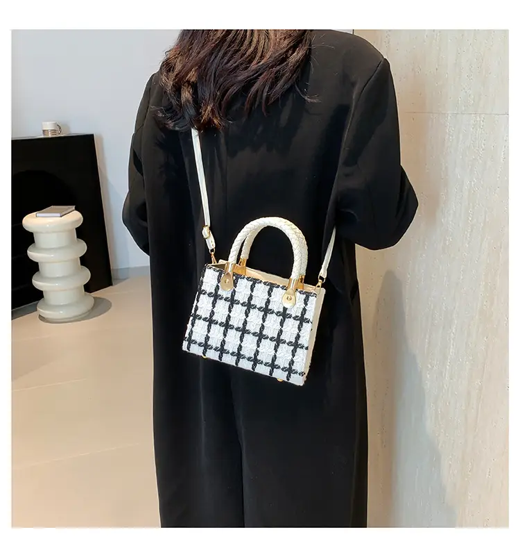 Women's 1-Shoulder Crossbody Satchel Bag Black White Grid Design — feature 20