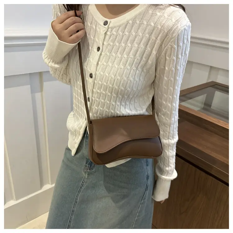 Women's Brown Square Shoulder Bag for Summer 2025 — feature 13
