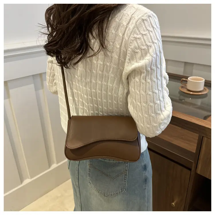 Women's Brown Square Shoulder Bag for Summer 2025 — feature 14