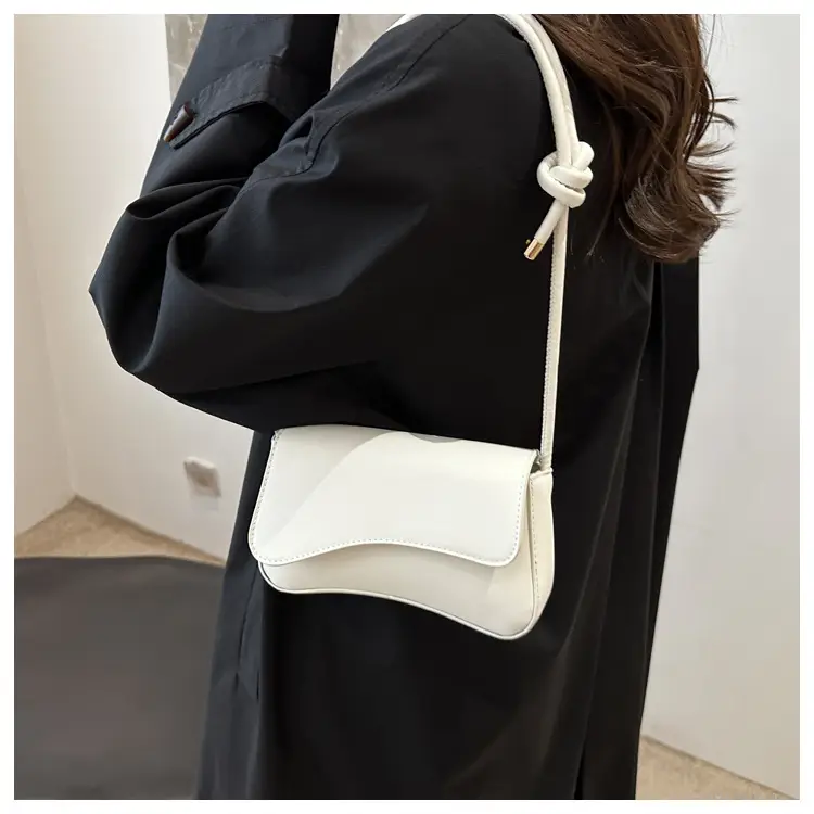 Women's Brown Square Shoulder Bag for Summer 2025 — feature 8