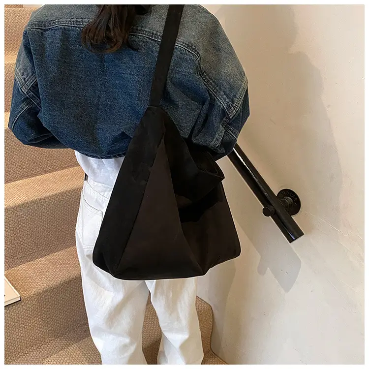 Black Fleece Tote Bag Large Capacity Work Commuter Shoulder Bag - Image 6