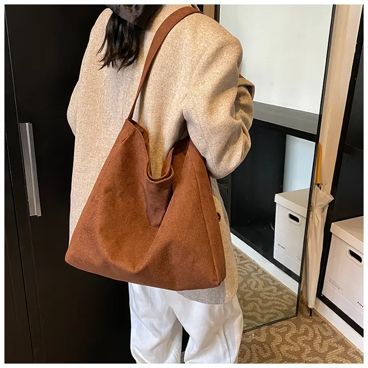 Black Fleece Tote Bag Large Capacity Work Commuter Shoulder Bag — feature 11