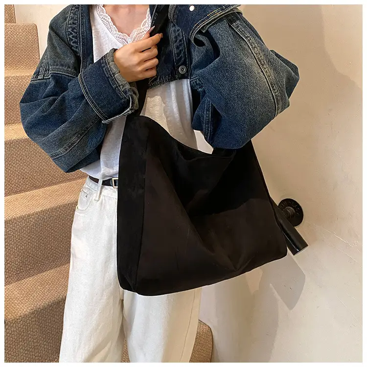 Black Fleece Tote Bag Large Capacity Work Commuter Shoulder Bag — feature 18