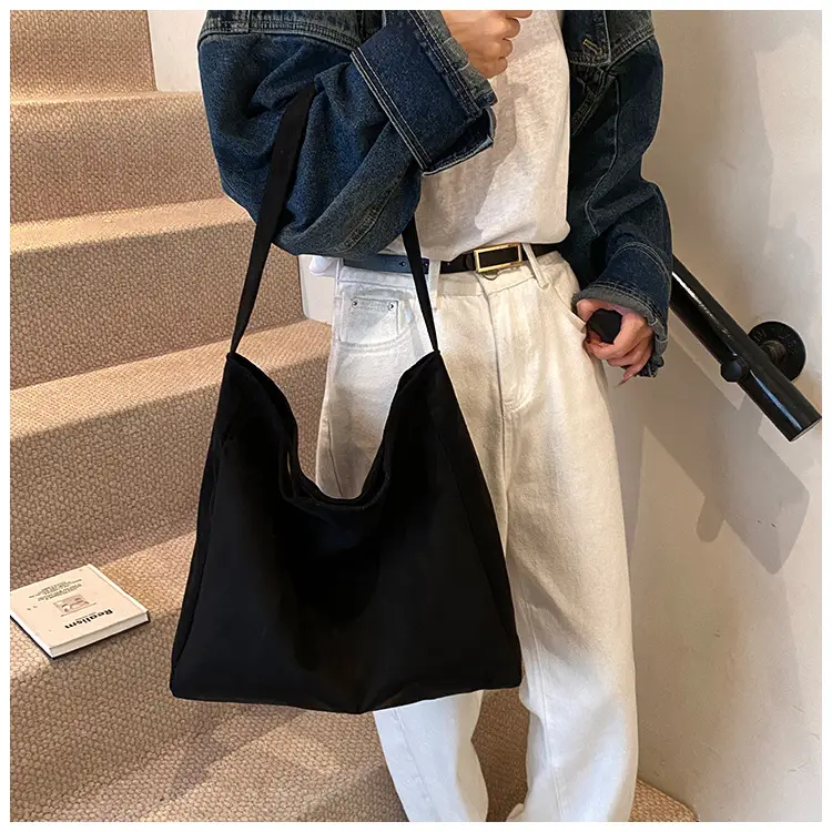 Black Fleece Tote Bag Large Capacity Work Commuter Shoulder Bag — feature 20