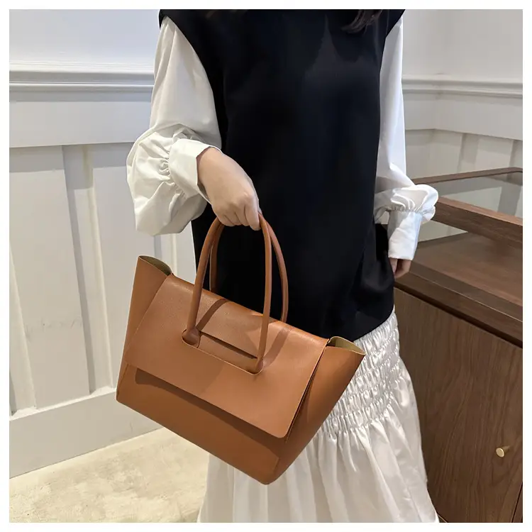 Women Retro Red Shoulder Bag 2024 — feature 15