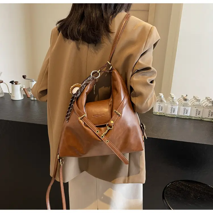 High-end Retro Women's Shoulder Bag 2024 New — feature 37