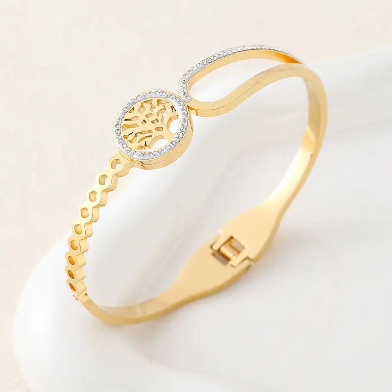 Luxury Titanium Bracelet with Diamond Design Gold & Silver - Image 2
