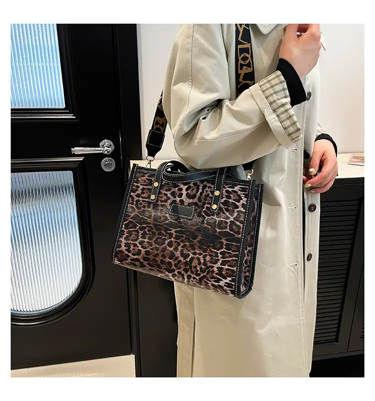 Leopard Print Shoulder Bag 2024 New Autumn Winter Fashion — feature 13