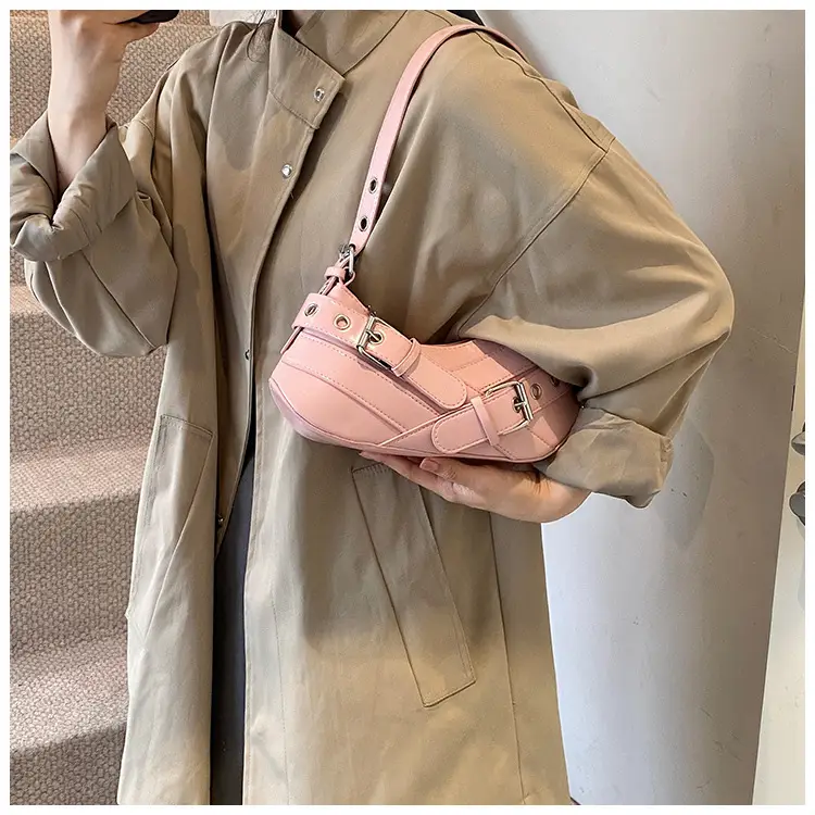 White Leather Shoulder Bag for Women 2025 — feature 10