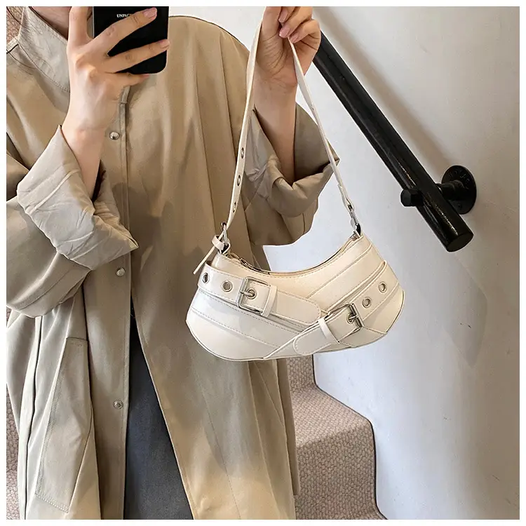 White Leather Shoulder Bag for Women 2025 — feature 13