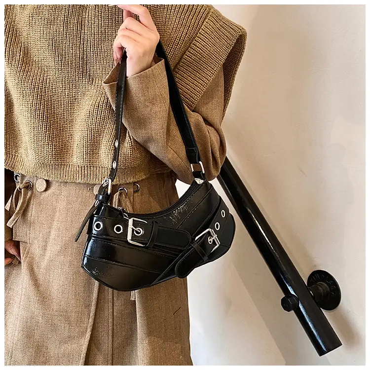 White Leather Shoulder Bag for Women 2025 — feature 15