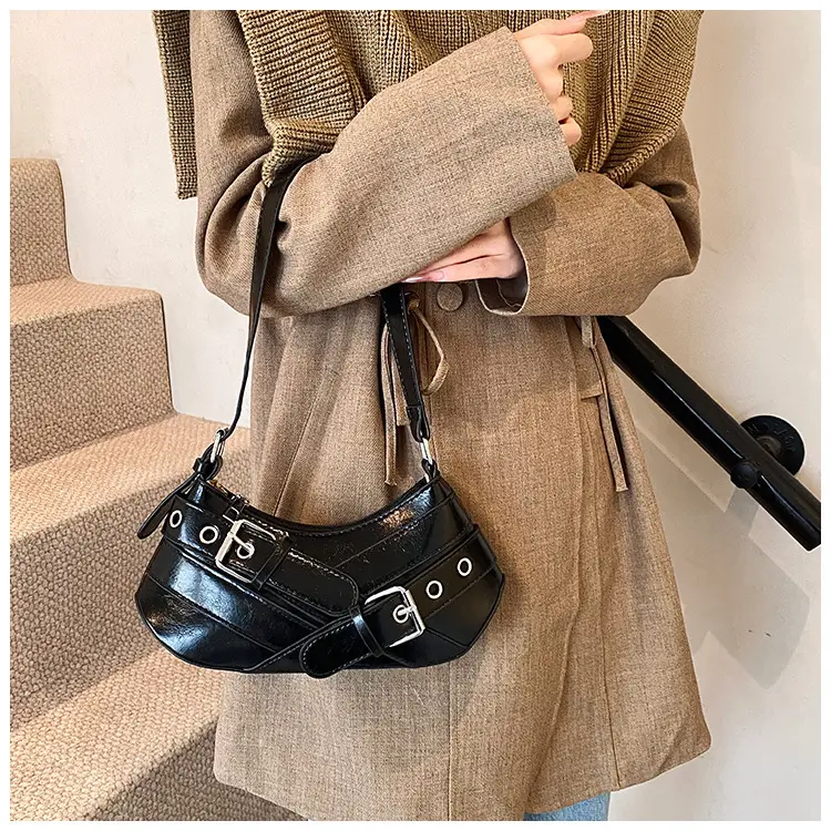 White Leather Shoulder Bag for Women 2025 — feature 16
