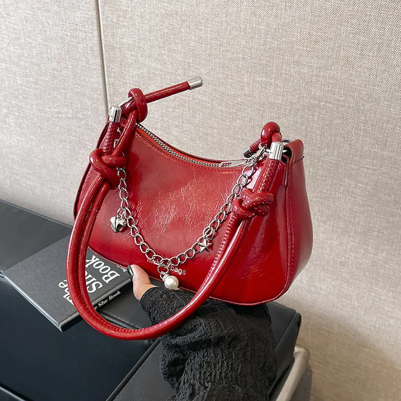 Red Chain Strap Women's Shoulder Bag 2024 - Image 7