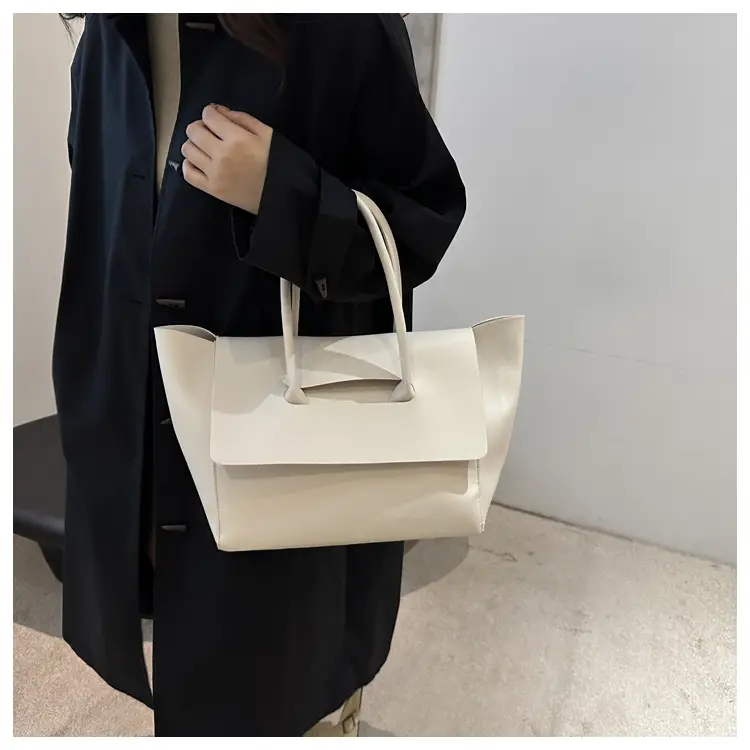 Black Crossbody Shoulder Bag for Women 2024 — feature 11
