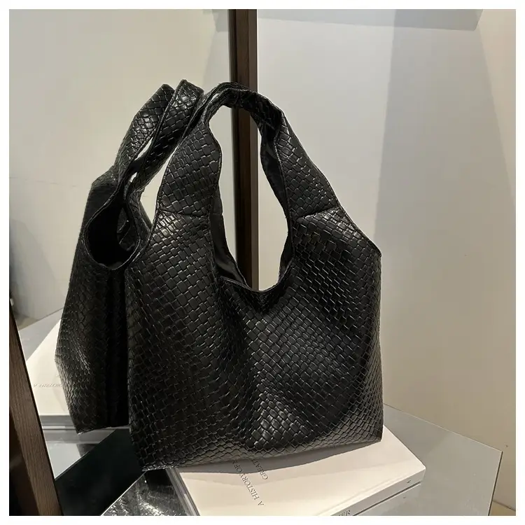 Women's Retro Style Shoulder Bag 2025 New Hot Style — feature 21