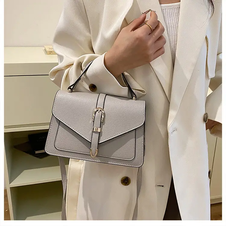 Black Women's Shoulder Bag with Gold Clasp 2025 — feature 19