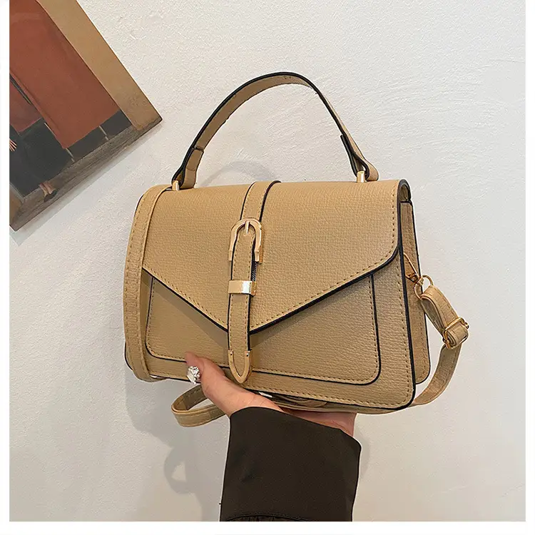 Black Women's Shoulder Bag with Gold Clasp 2025 — feature 26