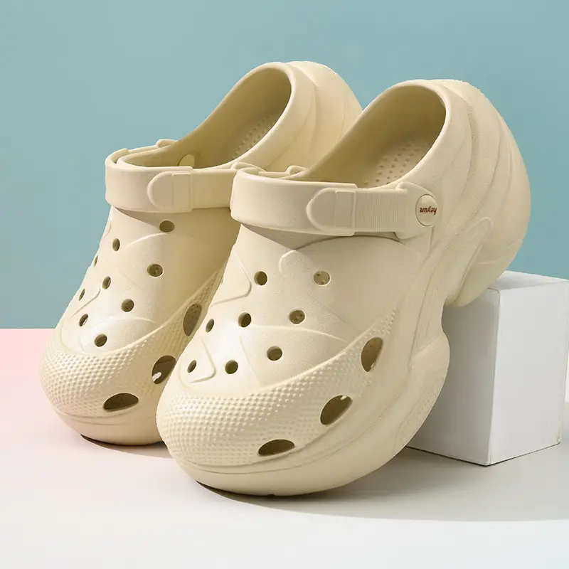 Thick Sole Cave Shoes Women's Summer Height-increasing Breathable Non-slip Slippers Beach Wear-resistant EVA Deodorant Outwear Slippers - Image 3