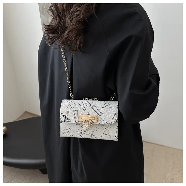 Pink Chain Shoulder Bag for Women 2024 — feature 23