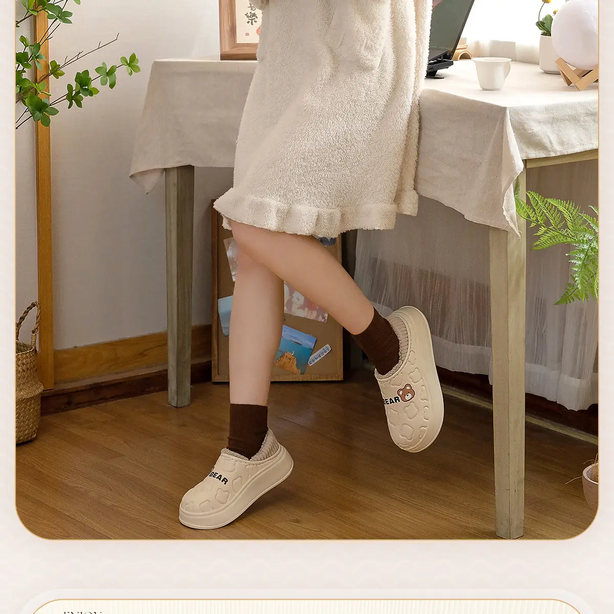 Women Winter Waterproof Velvet Slippers Cream 2025 — feature 11