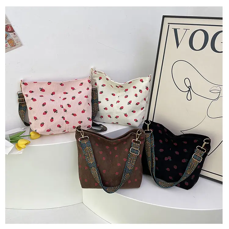 Strawberry Printed Tote Bag for Women - Image 6