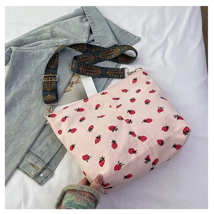 Strawberry Printed Tote Bag for Women - Image 2