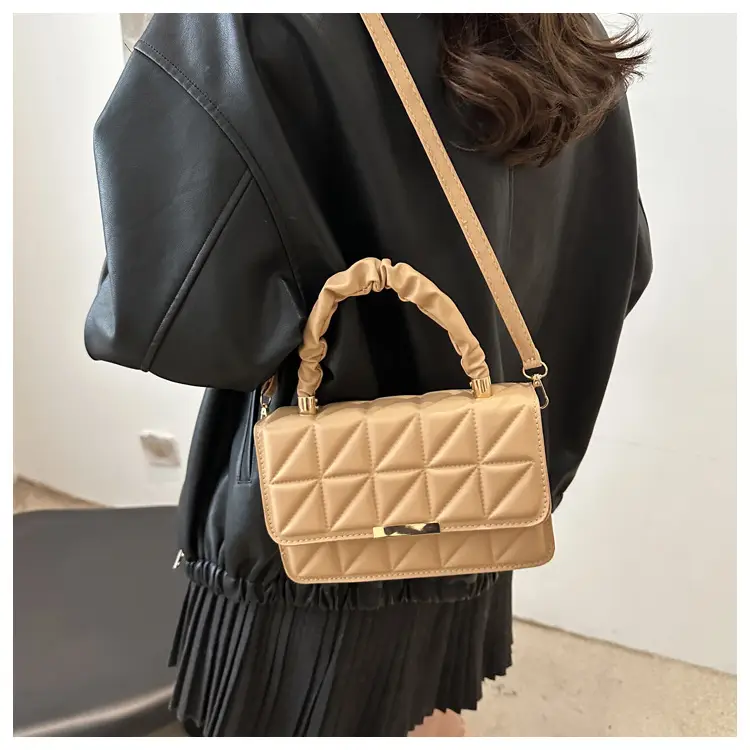 Women's Quilted Brown Shoulder Bag 2024 - Image 8