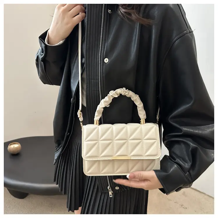 Women's Quilted Brown Shoulder Bag 2024 — feature 10