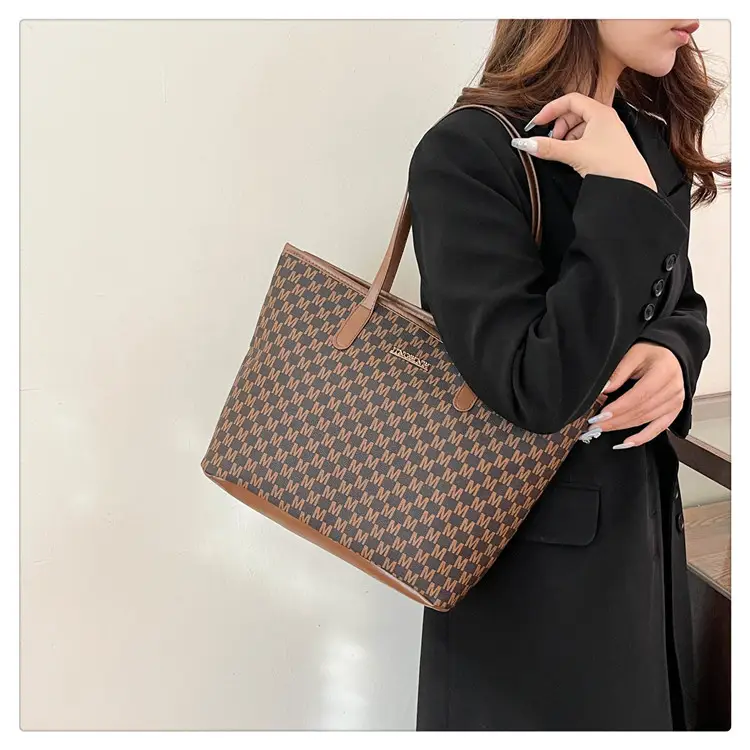 Pink Vintage Checkered Tote Bag for Women Winter Commute — feature 16