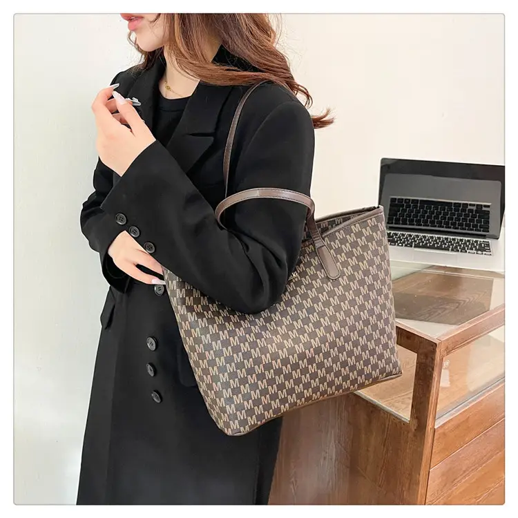 Pink Vintage Checkered Tote Bag for Women Winter Commute — feature 20