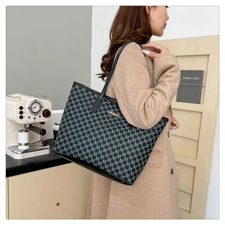 Pink Vintage Checkered Tote Bag for Women Winter Commute — feature 26