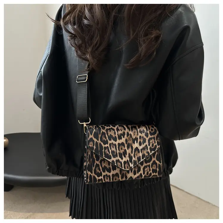 Leopard Print Crossbody Bag for Women 2024 — feature 11