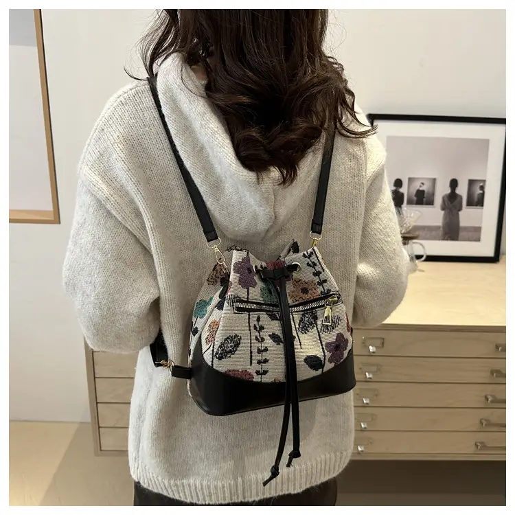 Women's Woven Flower Bucket Bag 2024 Ethnic Commuter — feature 16