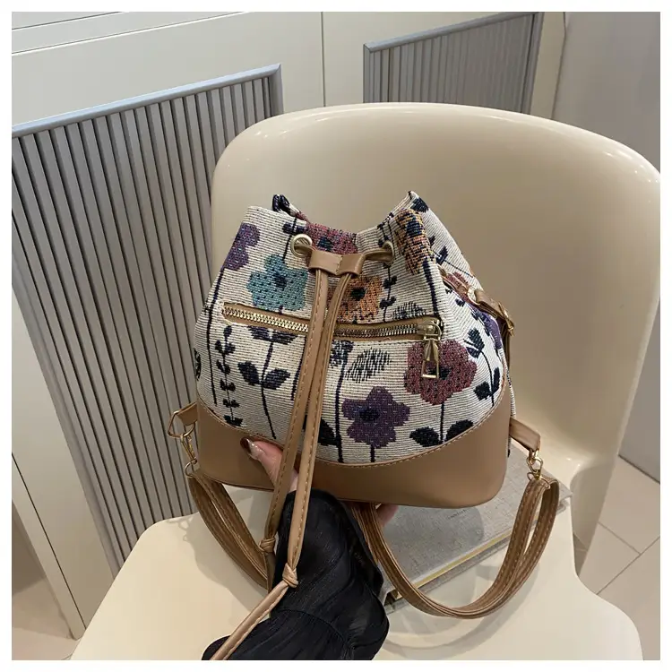 Women's Woven Flower Bucket Bag 2024 Ethnic Commuter - Image 3