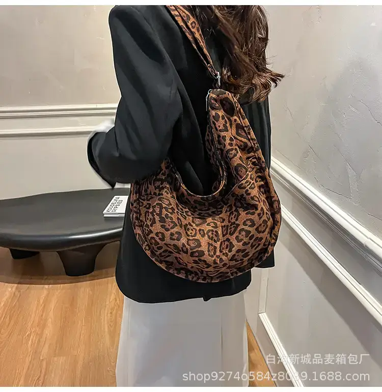 Leopard Print Shoulder Bag 2026 Autumn Winter Large Capacity — feature 12