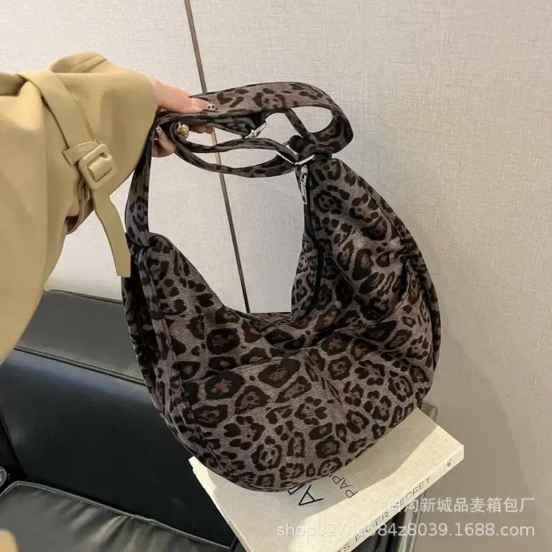 Leopard Print Shoulder Bag 2026 Autumn Winter Large Capacity - Image 2