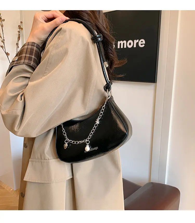 Red Chain Shoulder Bag for Women 2024 Fashion — feature 2