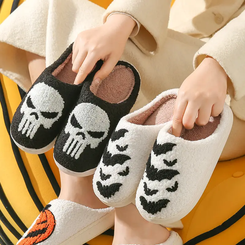 Cross-border Amazon New Halloween Skull Cartoon Ghost Series Winter Cotton Slippers for Men and Women Couple Indoor Drag