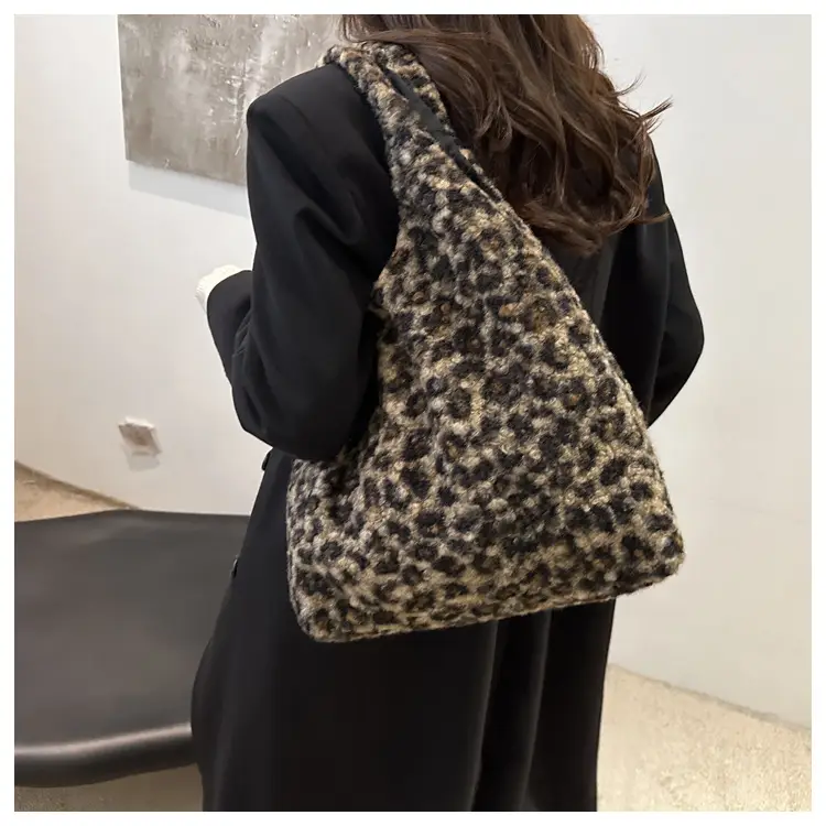 Plush Leopard Print Shoulder Tote Bag for Women — feature 12